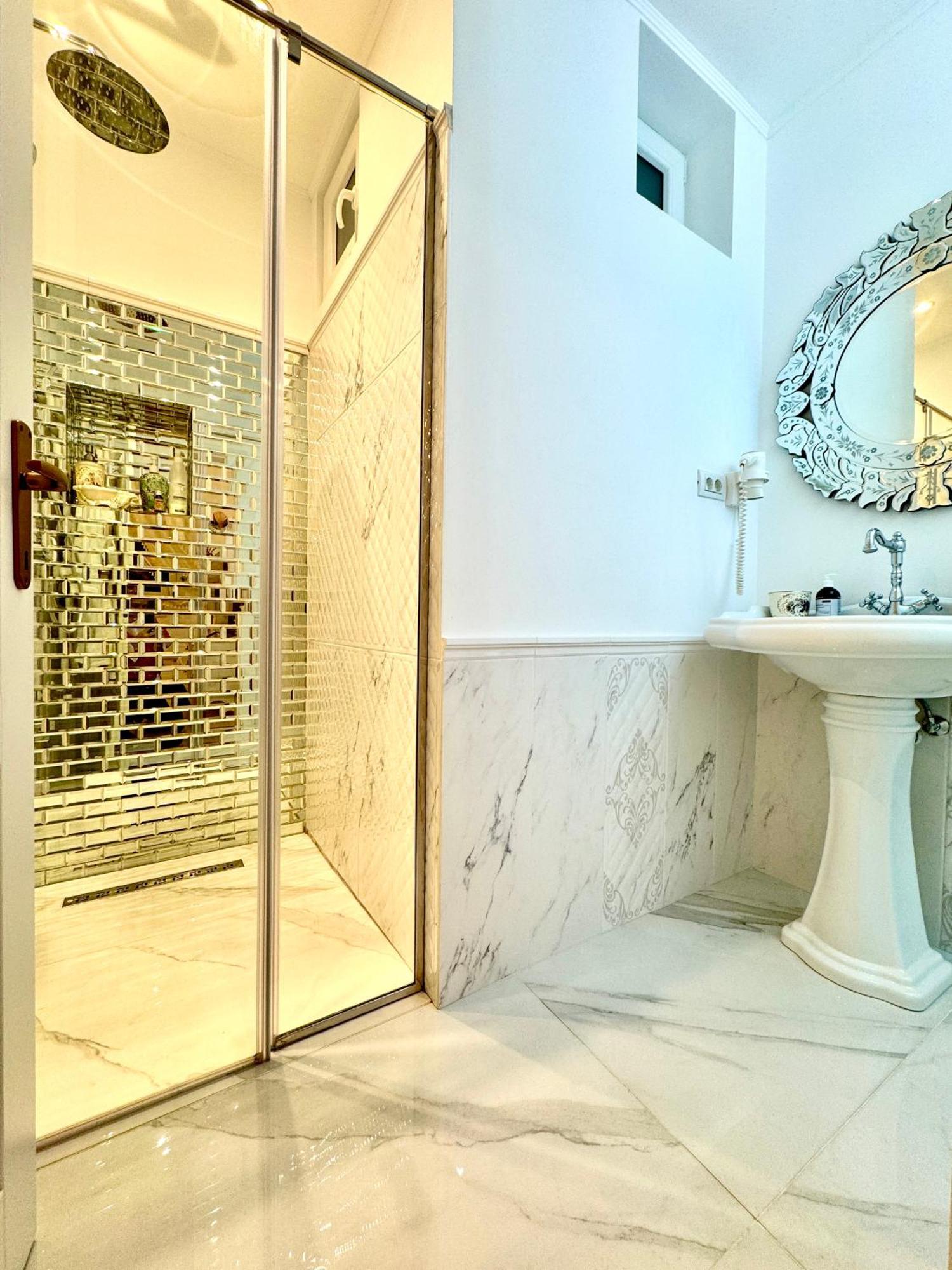 Fsf Boutique Apartament 티미쇼아라 외부 사진